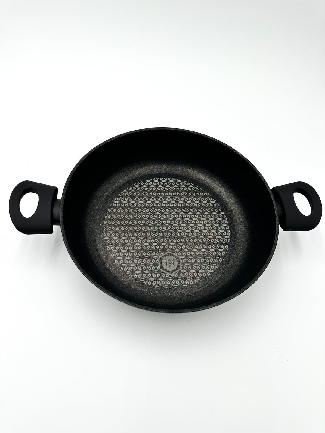 Diamante Saute Pan 28cm with Lid - Arimi Home & Kitchen