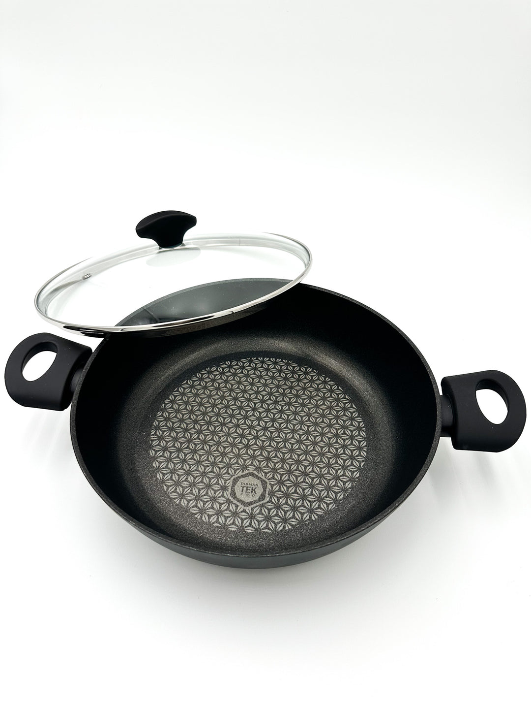 Diamante Saute Pan 28cm with Lid - Arimi Home & Kitchen